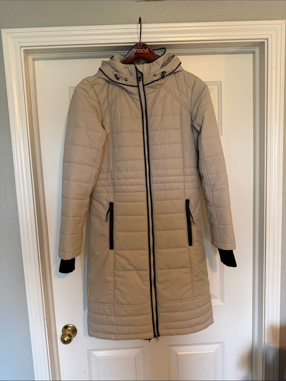 Lole Long Quilted Hooded Puffer Coat in Cream